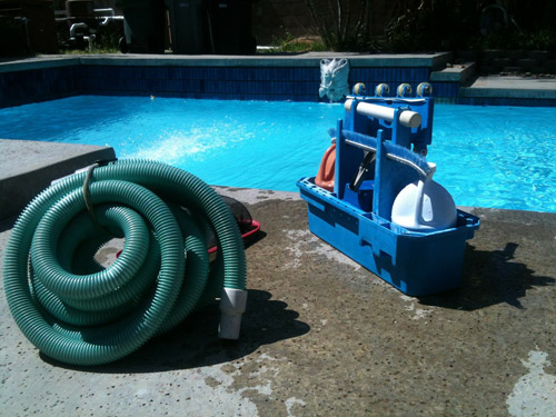 swimming-pool-cleaning-services-mobile-alabama